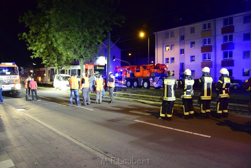 VU PKW Strab Koeln Niehl Amsterdamerstr Friedrich Karlstr P097.JPG - Miklos Laubert